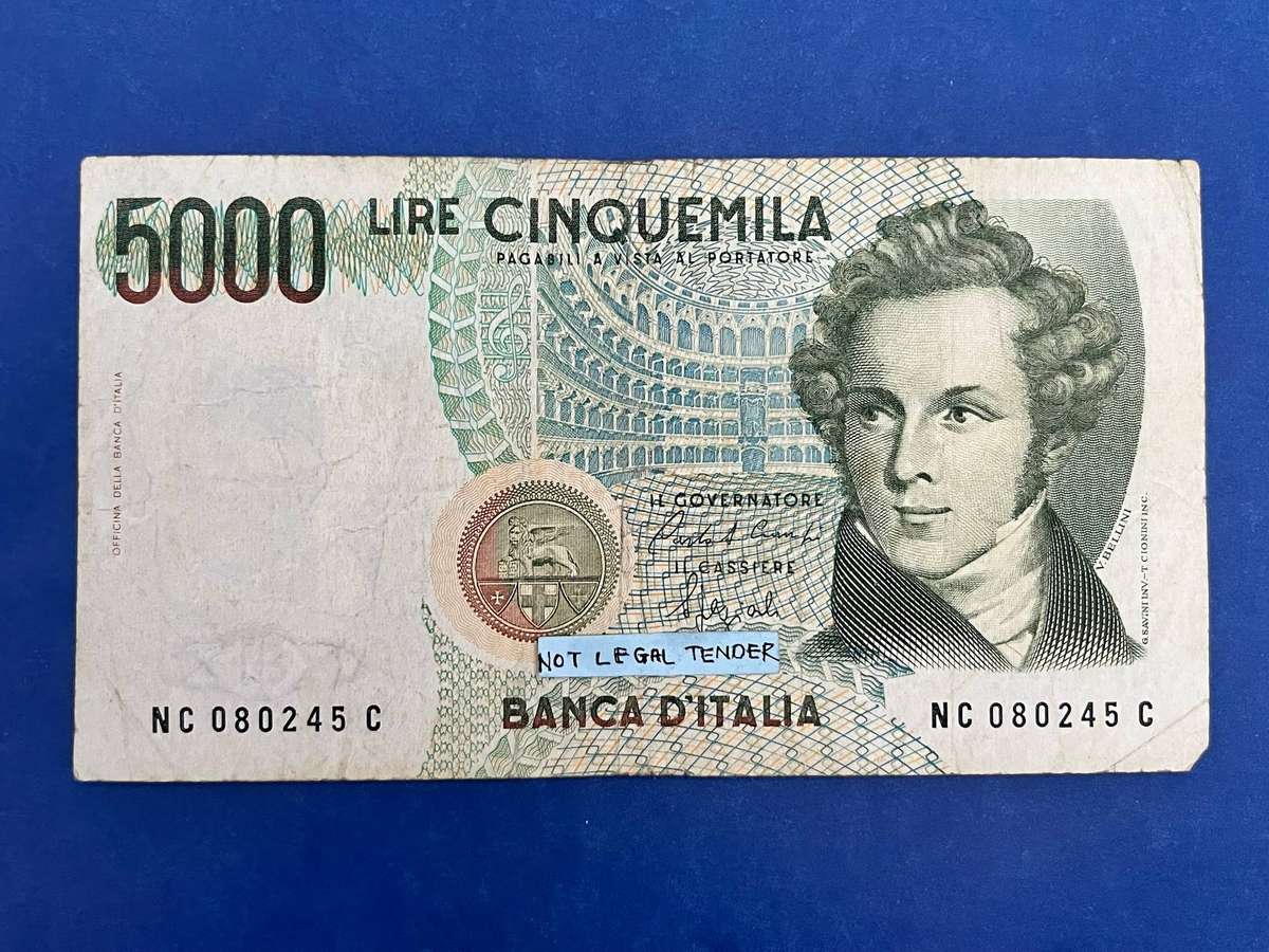 Italy  5,000 Lire Banknote