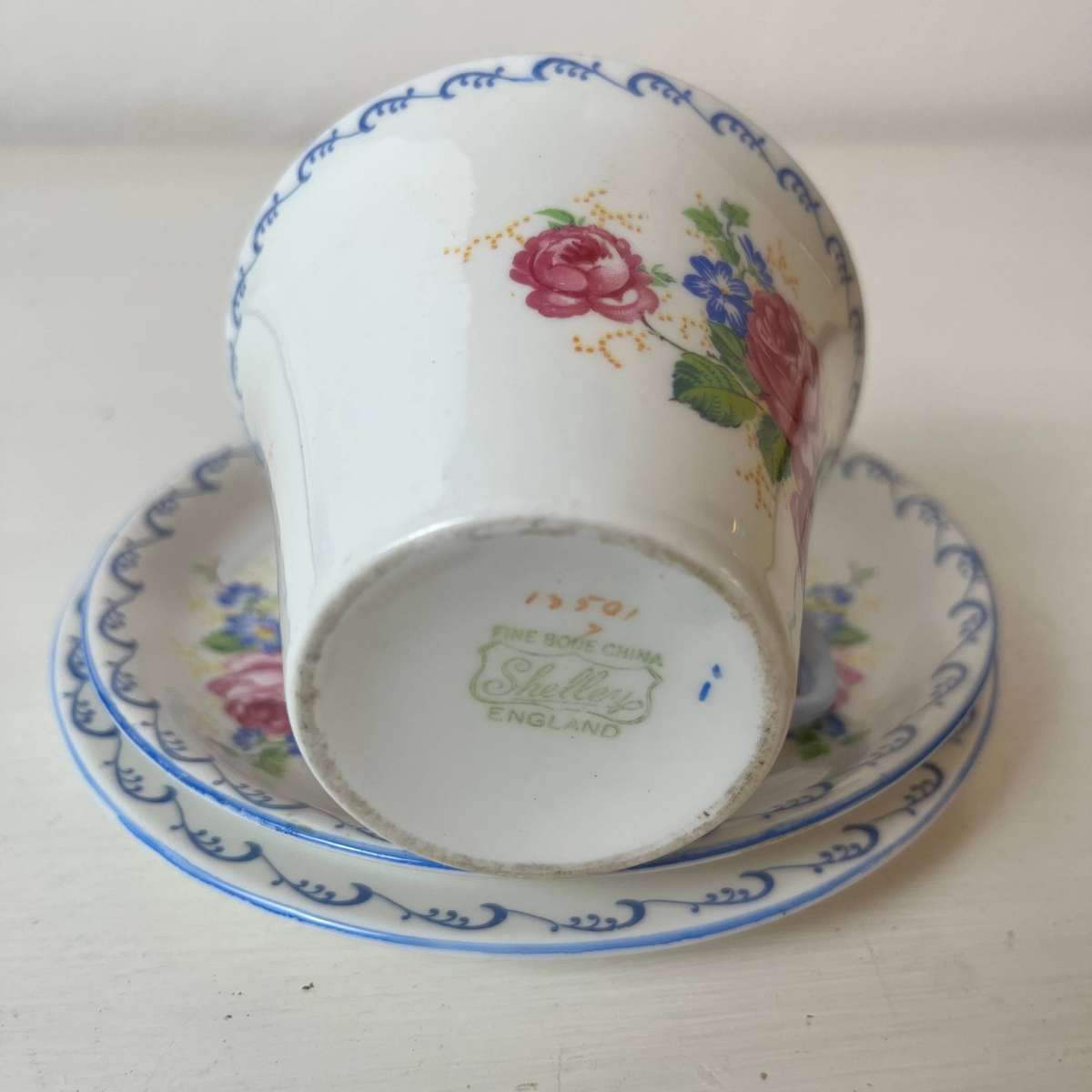  Shelley England Fine Bone China Trio Set  Cup, Saucer & Side Plate