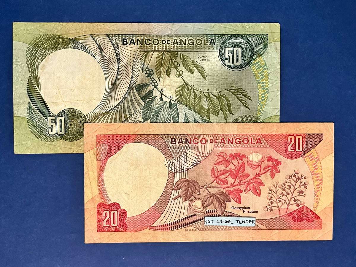 Angola Escudo Banknote Pair  20 & 50 Escudos 1972 Banco de Angola