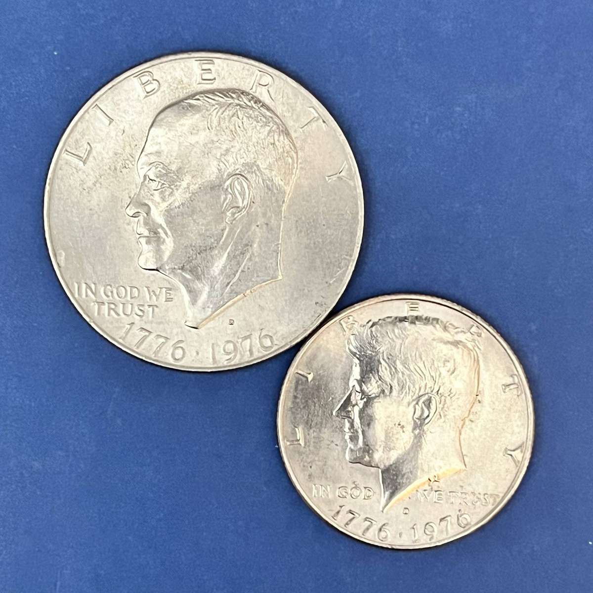 USA  Eisenhower Dollar & Kennedy Half Dollar