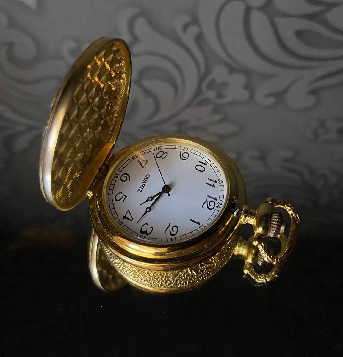 Quarts Pocket Watch
