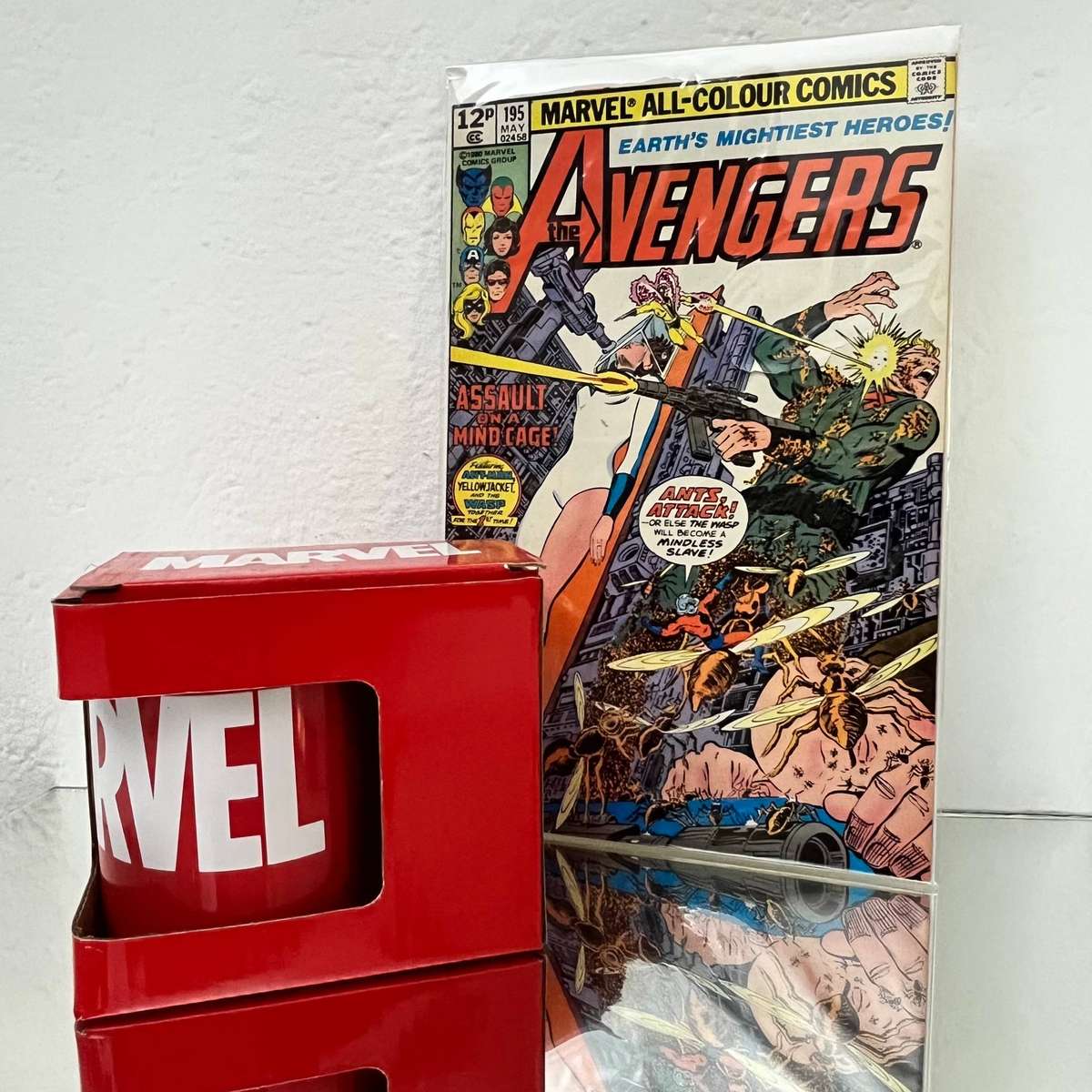  Avengers #195 + Marvel Mug Combo | Marvel Comics UK Edition & Collectible Mug Set