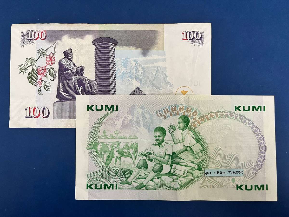 Kenya Shillings Banknote Pair 10 & 100 Shillings