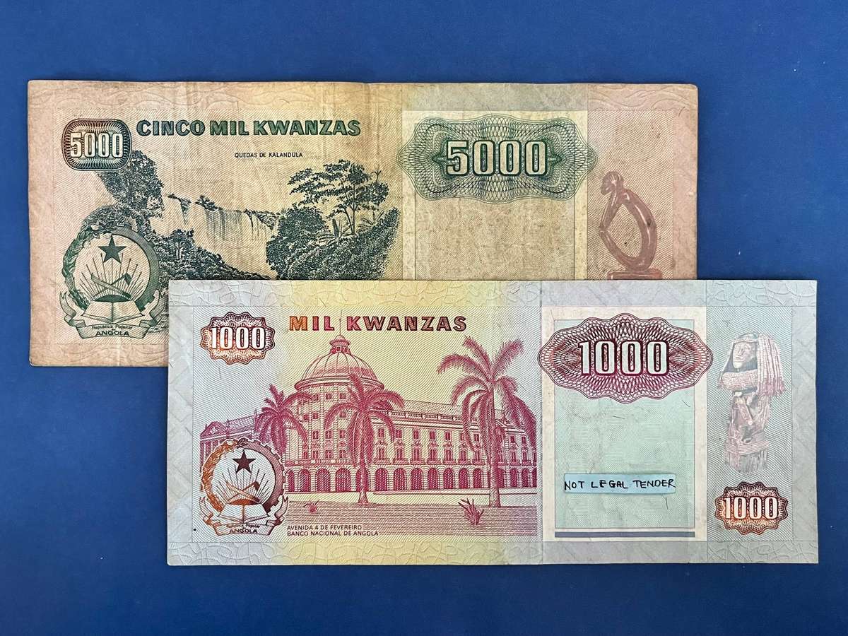 Angola 1000 & 5000 Kwanzas Banknote Set