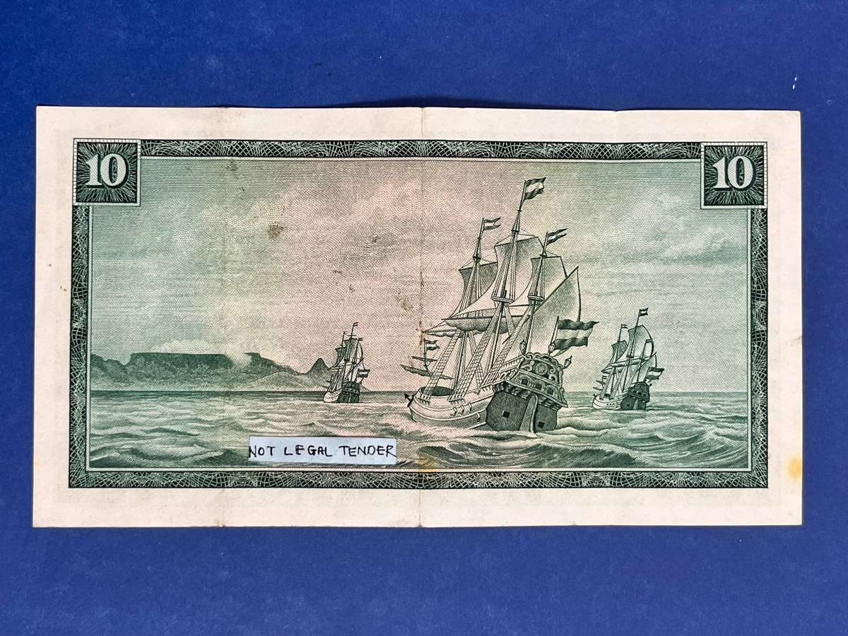 South African Reserve Bank 10 Rand Banknote  T.W. de Jongh