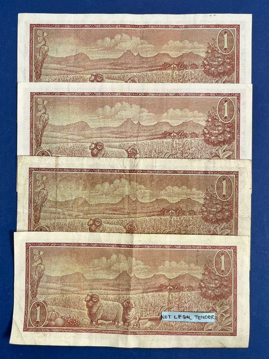 1 Rand Banknote Lot of 4  T.W. de Jongh Governor
