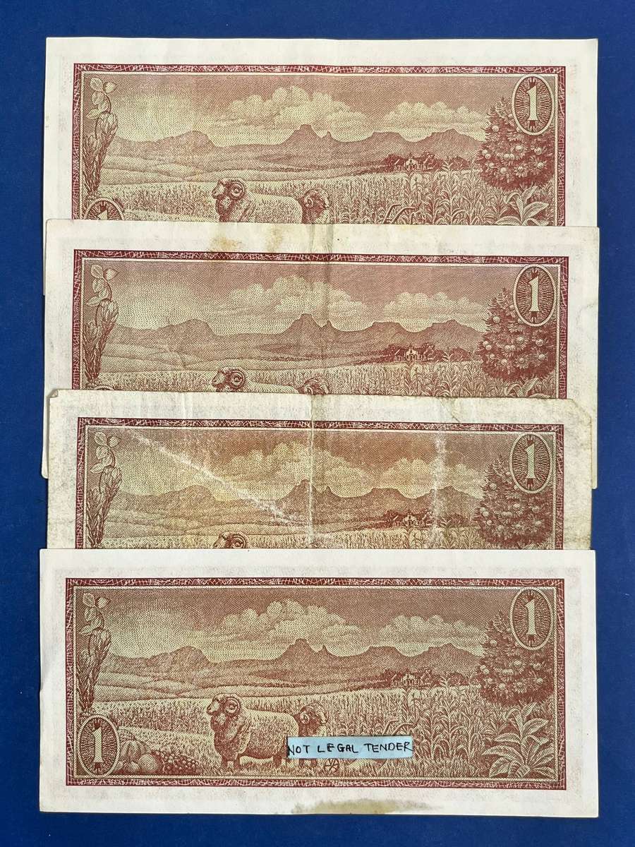 1 Rand Banknote Lot of 4  T.W. de Jongh Governor