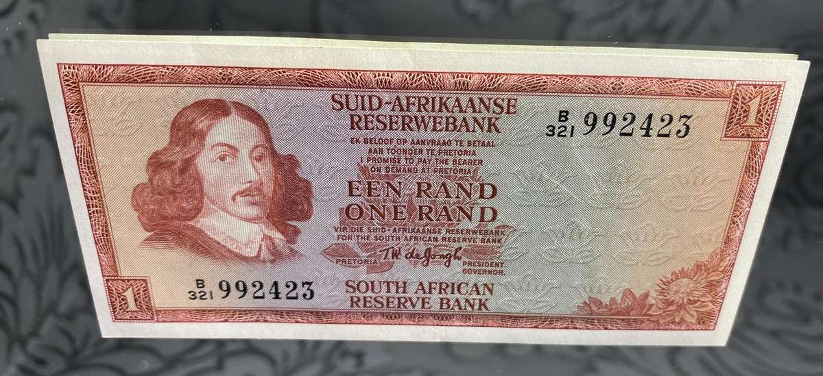 TW de Jongh - One Rand