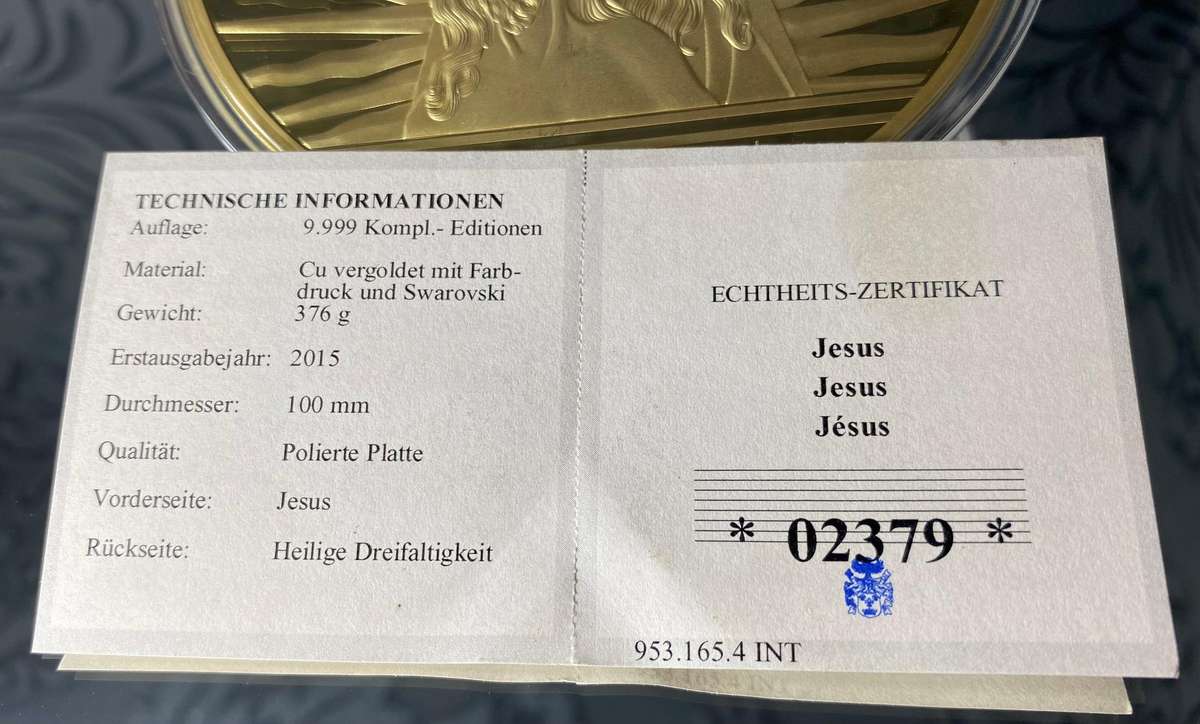 Jesus Coin  Holy Trinity Edition (2015) 100mm
