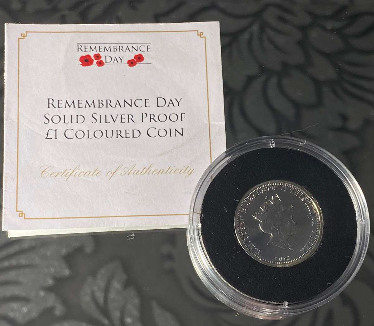 Remembrance Day  1 Pound Solid Silver Proof Coin (Tristan da Cunha)