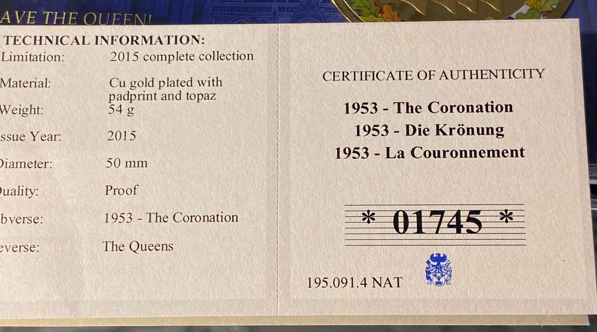 1953 The Coronation  Queen Elizabeth II Commemorative Coin (2015)