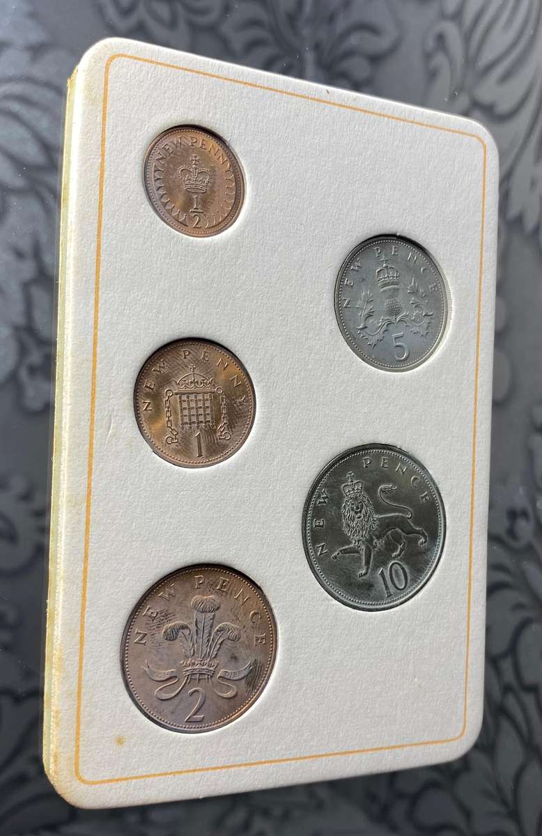 Britains First Decimal Coins  1971 Set