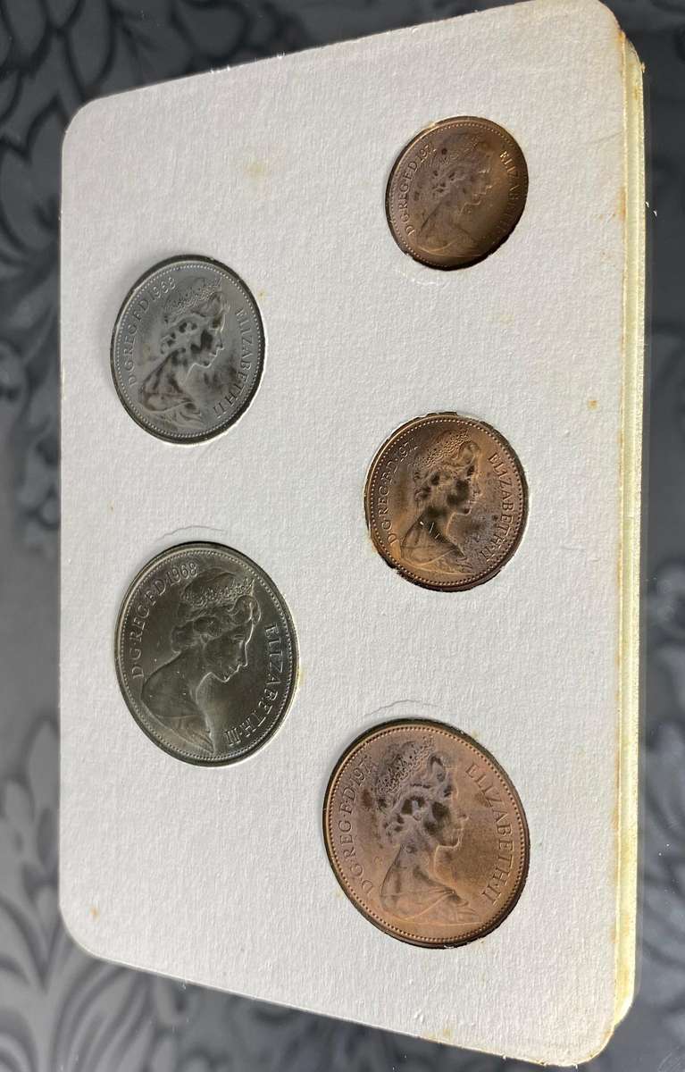 Britains First Decimal Coins  1971 Set
