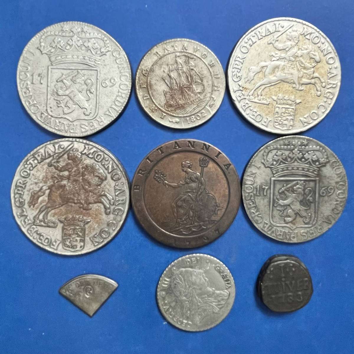  Van Riebeeck Replica's Tokens Lot x9