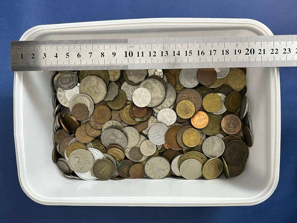  Huge Mixed World Coin Lot in Ice Cream Tub
