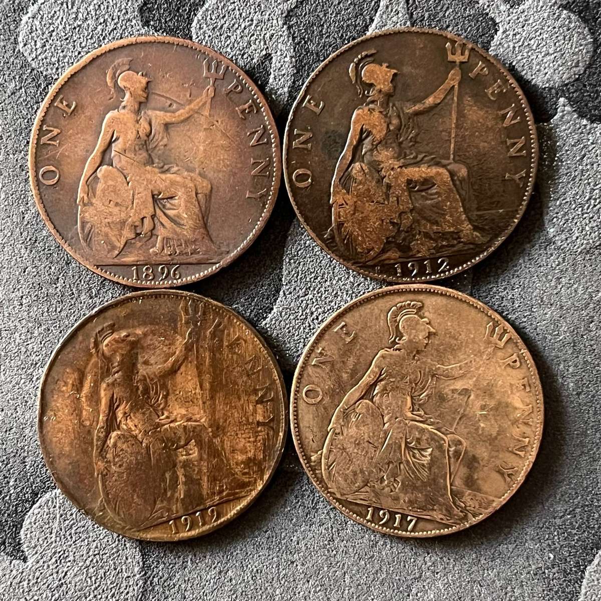 Great Britain 1 Penny Coins  Mixed Dates (18761918)  Victoria, Edward VII & George V