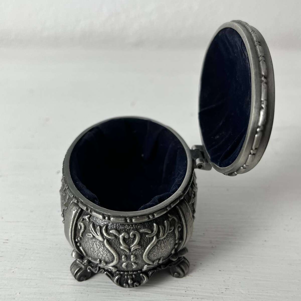  Ornate Pewter Style Trinket Jewellery Box with Velvet Lining