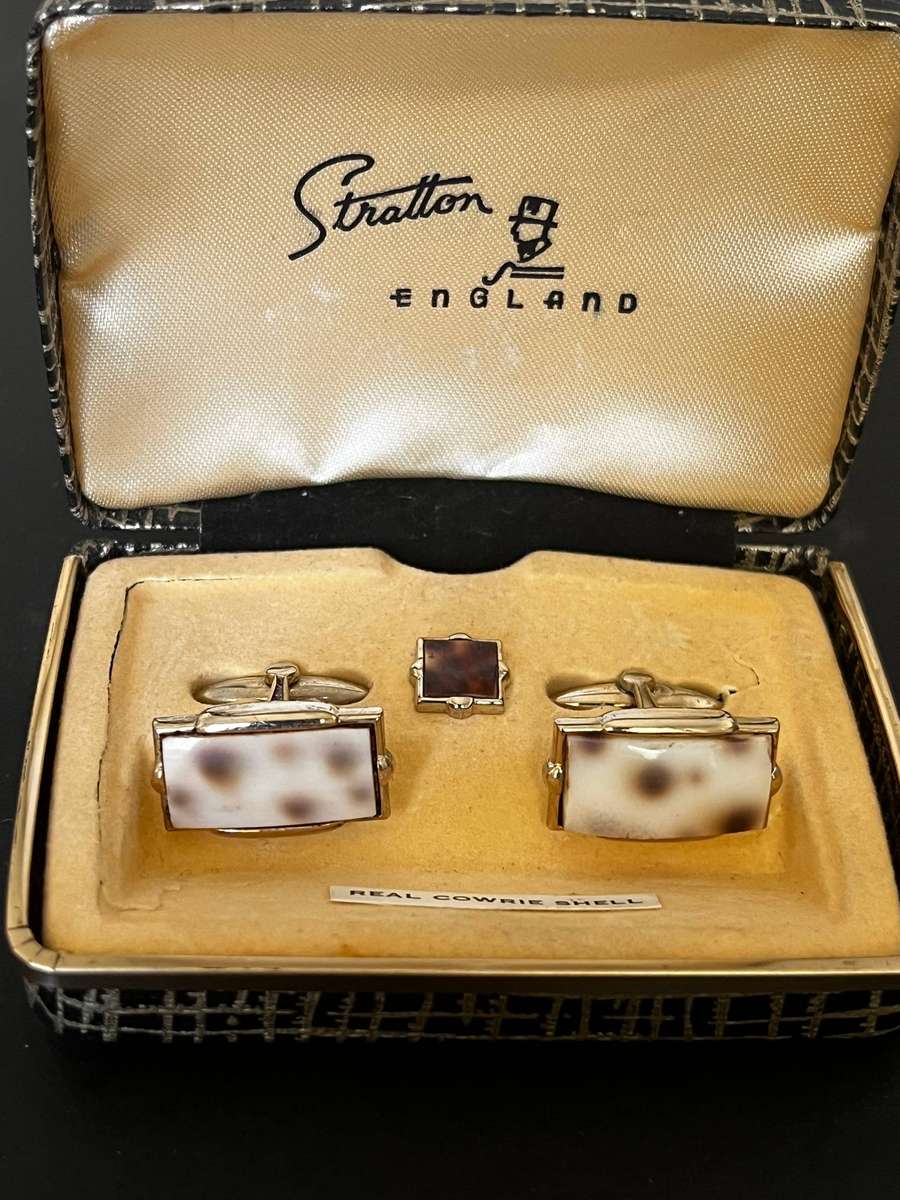  Vintage Stratton England Cufflinks & Tie Pin Set  Real Cowrie Shell