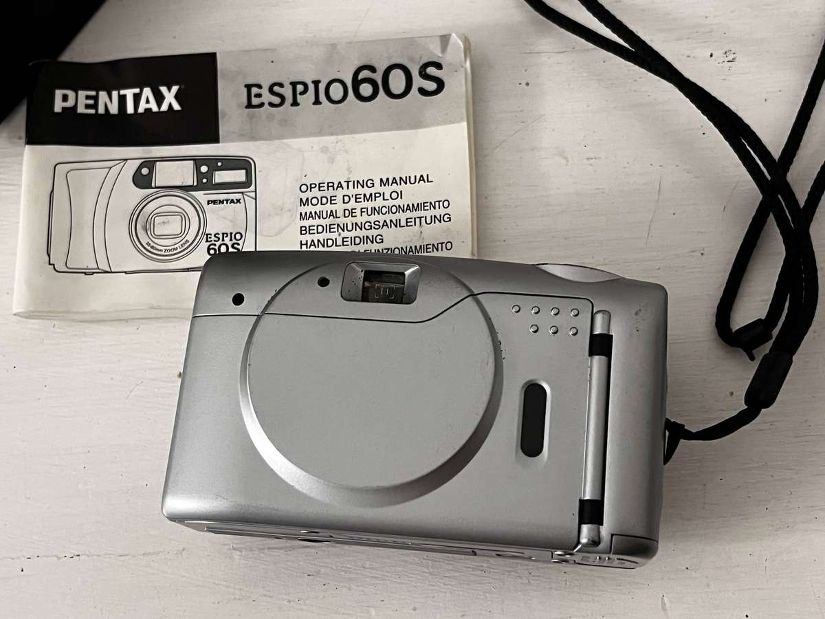 Pentax Espio 60S AF Compact 35mm Film Camera  With Case & Manual