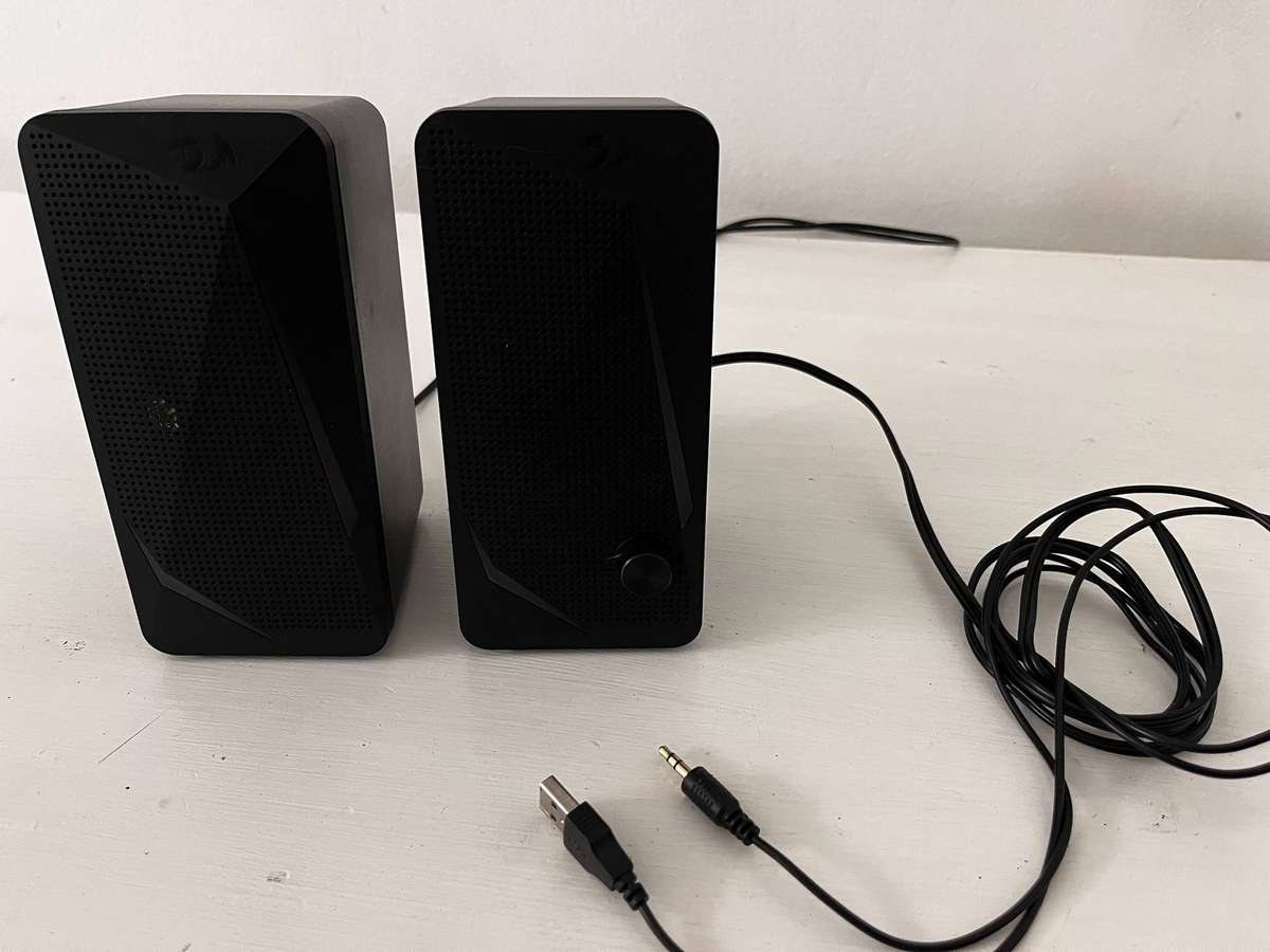 Redragon Waltz GS510 USB Desktop Speakers  Working Condition