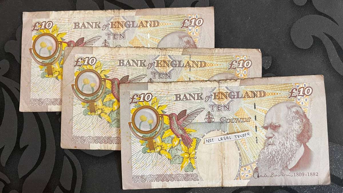 United Kingdom £10 Banknotes x 3