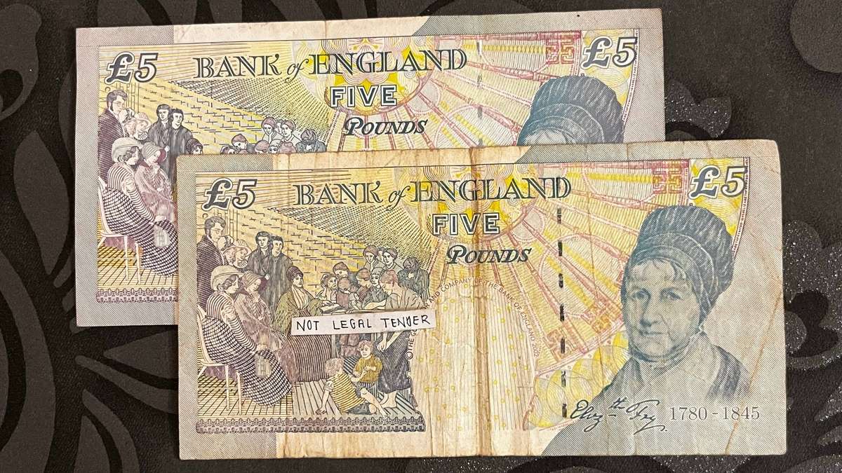 United Kingdom £5 Banknotes x2