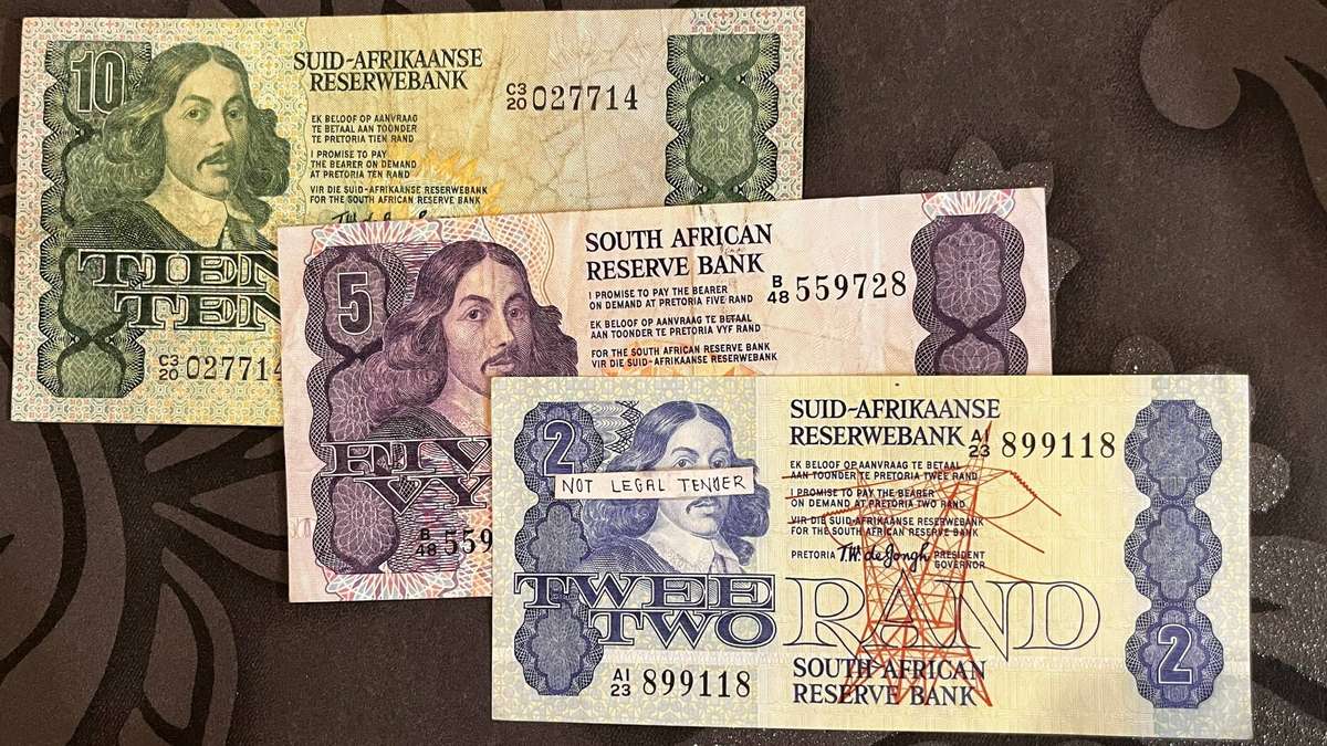 South Africa 2 Rand, 5 Rand & 10 Rand Banknotes