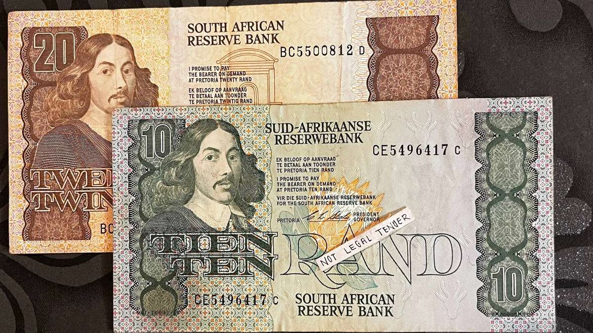 South Africa  10 Rand & 20 Rand Banknotes