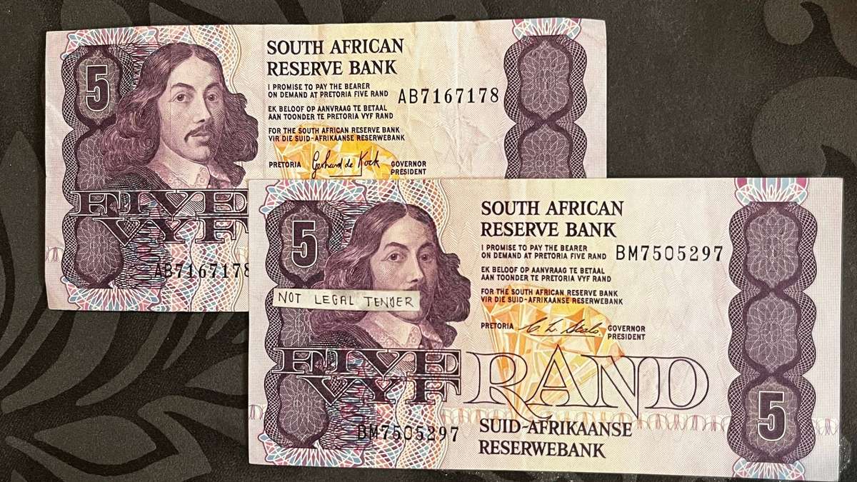 South Africa 5 Rand Banknote x2