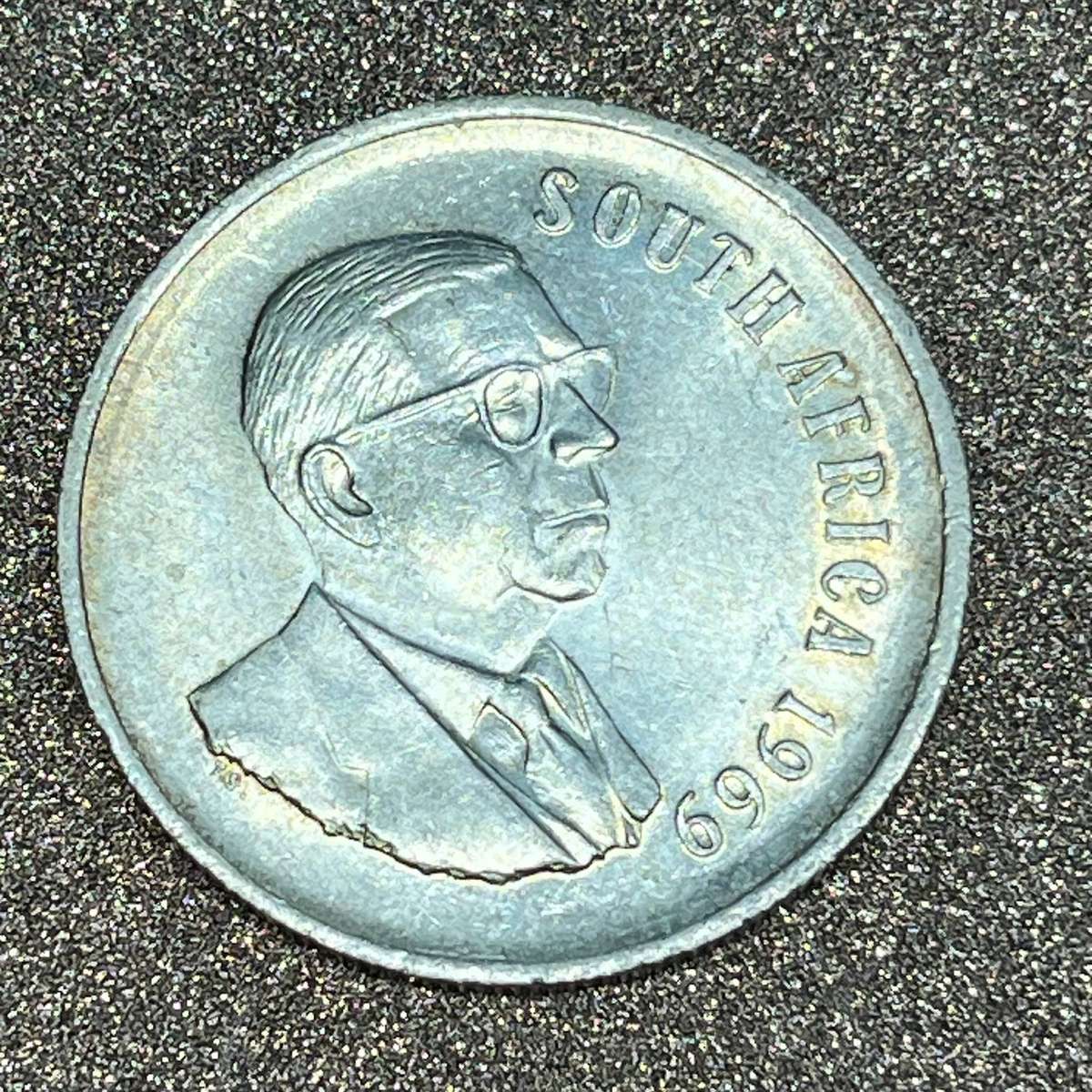  Republic of SA 1969 Dr T.E. Dönges 1 Rand .800 Silver