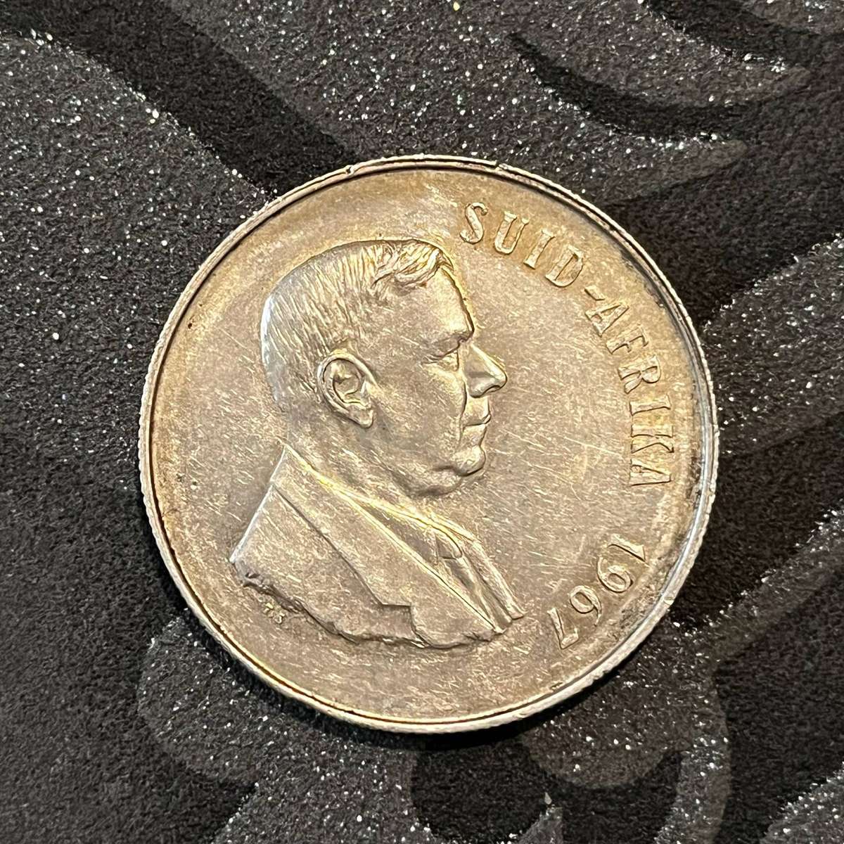  1967 South Africa Silver 1 Rand (.800)