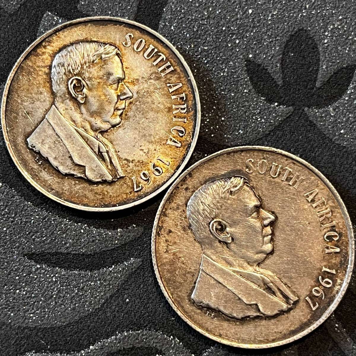  1967 South Africa Silver 1 Rand (.800) x2