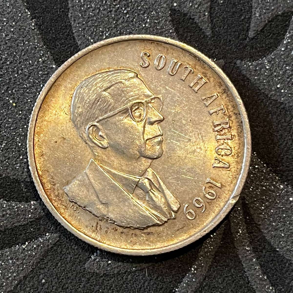  South Africa 1969 Silver R1 (.800)  Dr. T.E. Dönges