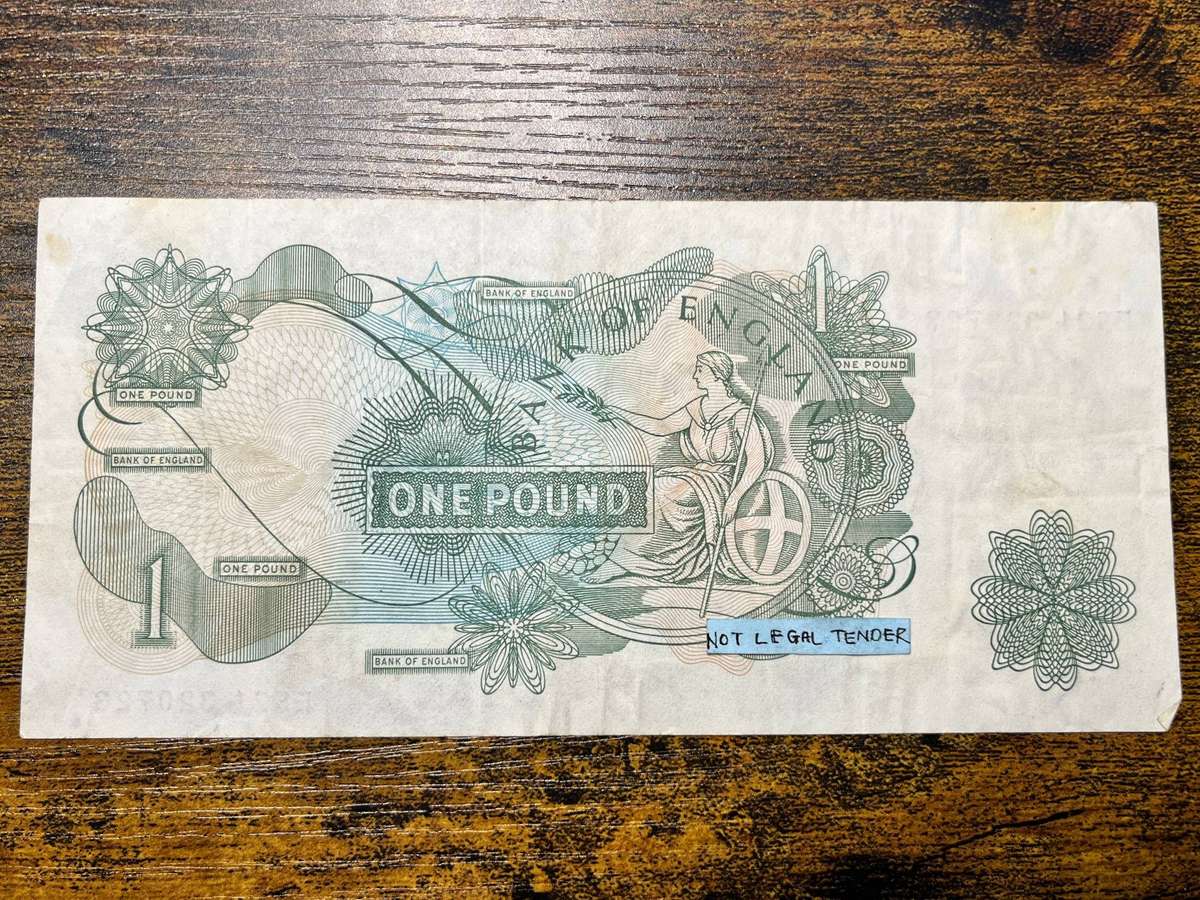  England £1 One Pound Banknote