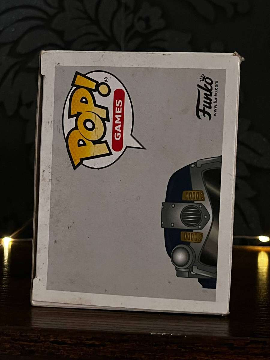 Funko Pop! Games #479 T-51 Power Armor  Fallout 76 (Special Edition)
