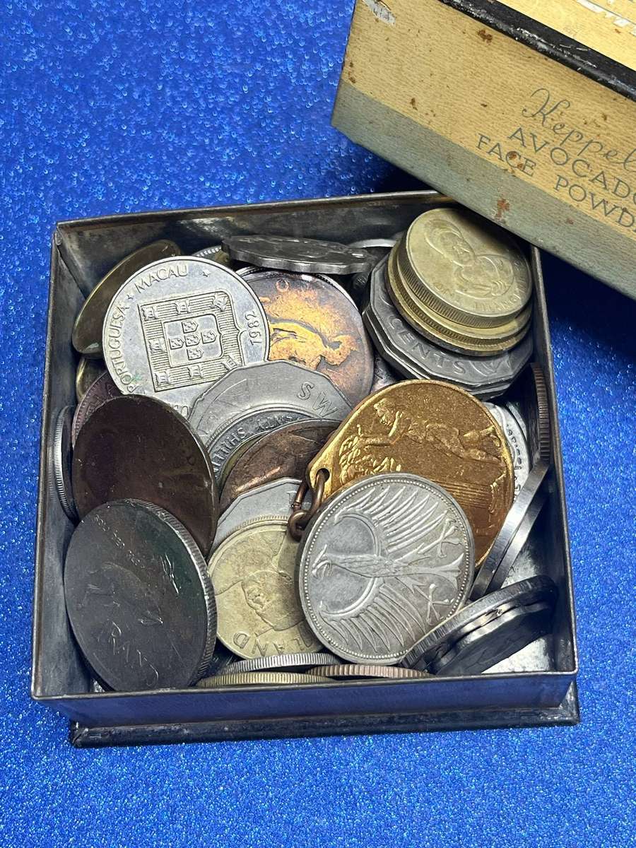  Mixed World Coin Box  Vintage Keppels Avocado Face Powder Tin