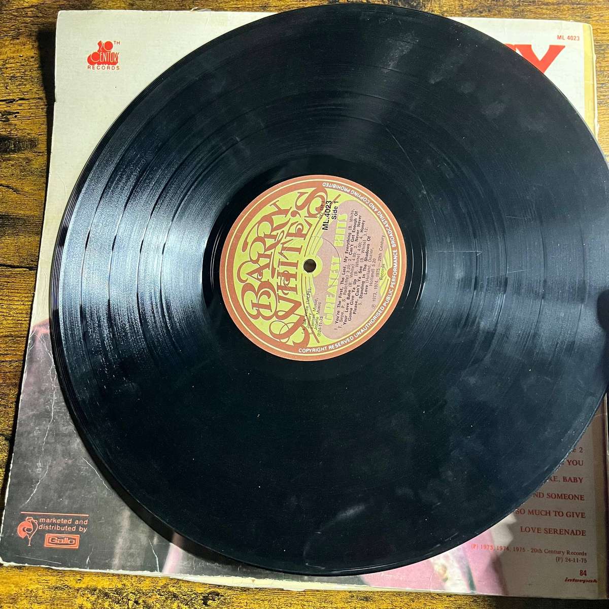  Barry White  Greatest Hits Vinyl LP | You're The First The Last My Everything
