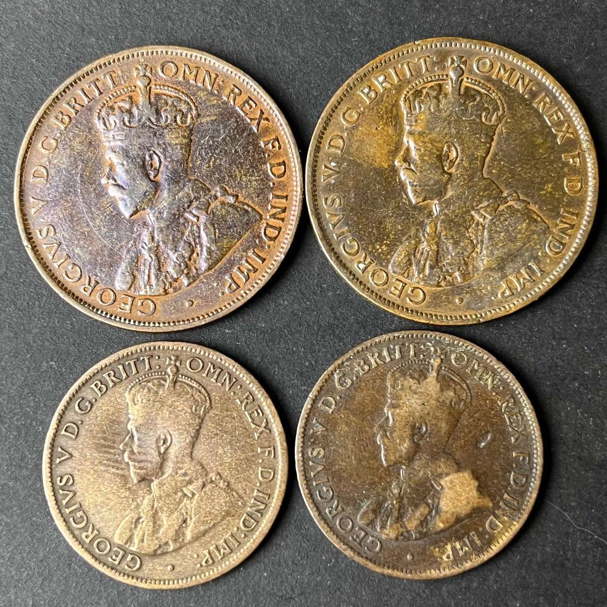 ½ & 1 Penny  Coin Lot (4 Coins)  Australia