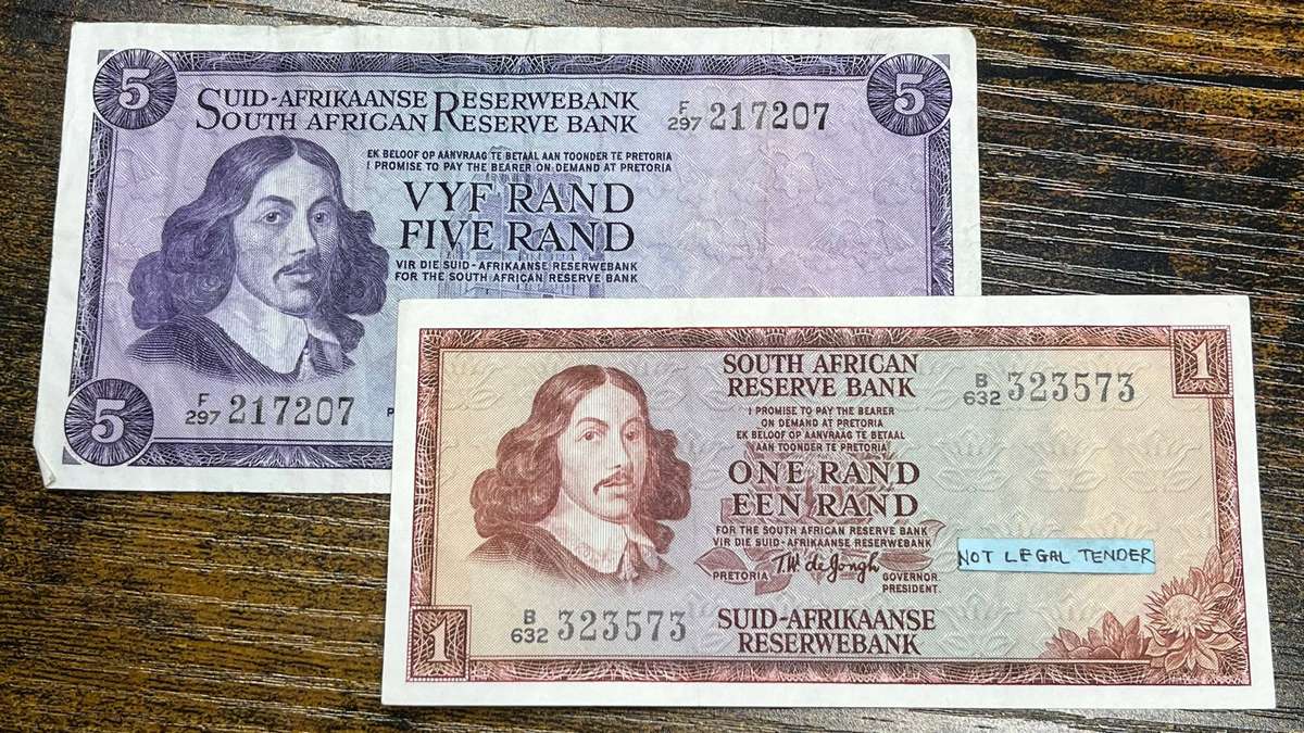  South Africa 5 Rand & 1 Rand Banknote Pair | T.W. de Jongh