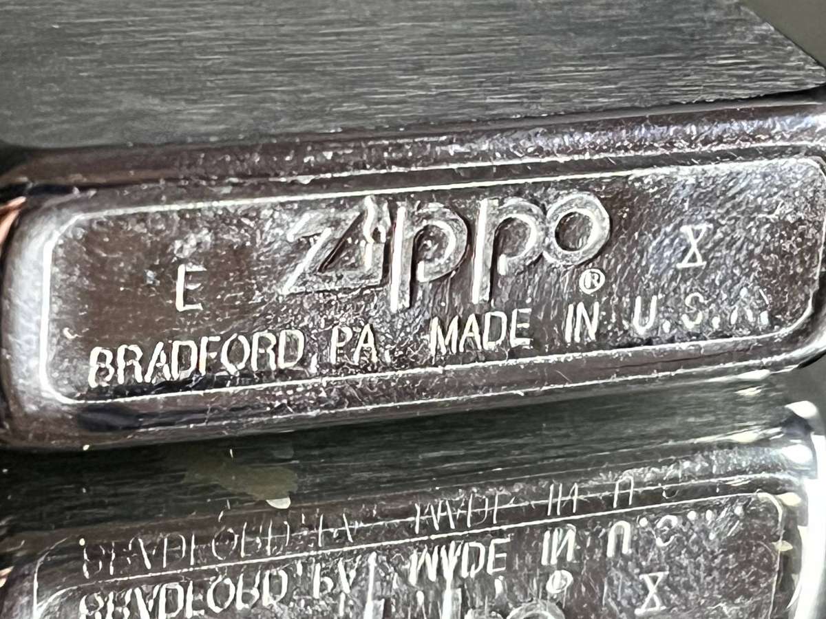  Genuine Zippo Lighter  1994  Lion Rugby Design  Made in USA