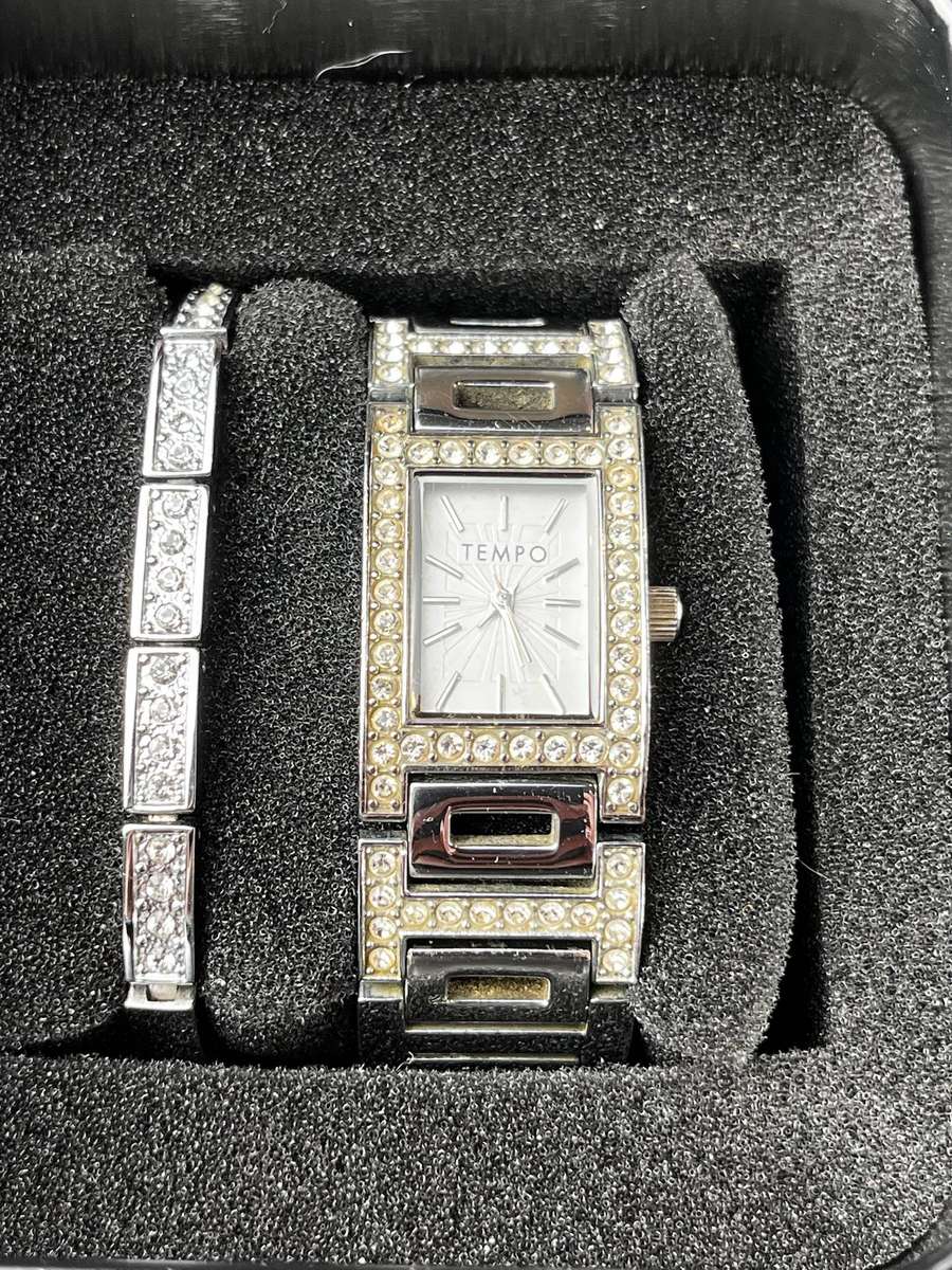  TEMPO Ladies Watch & Bracelet Set  Boxed