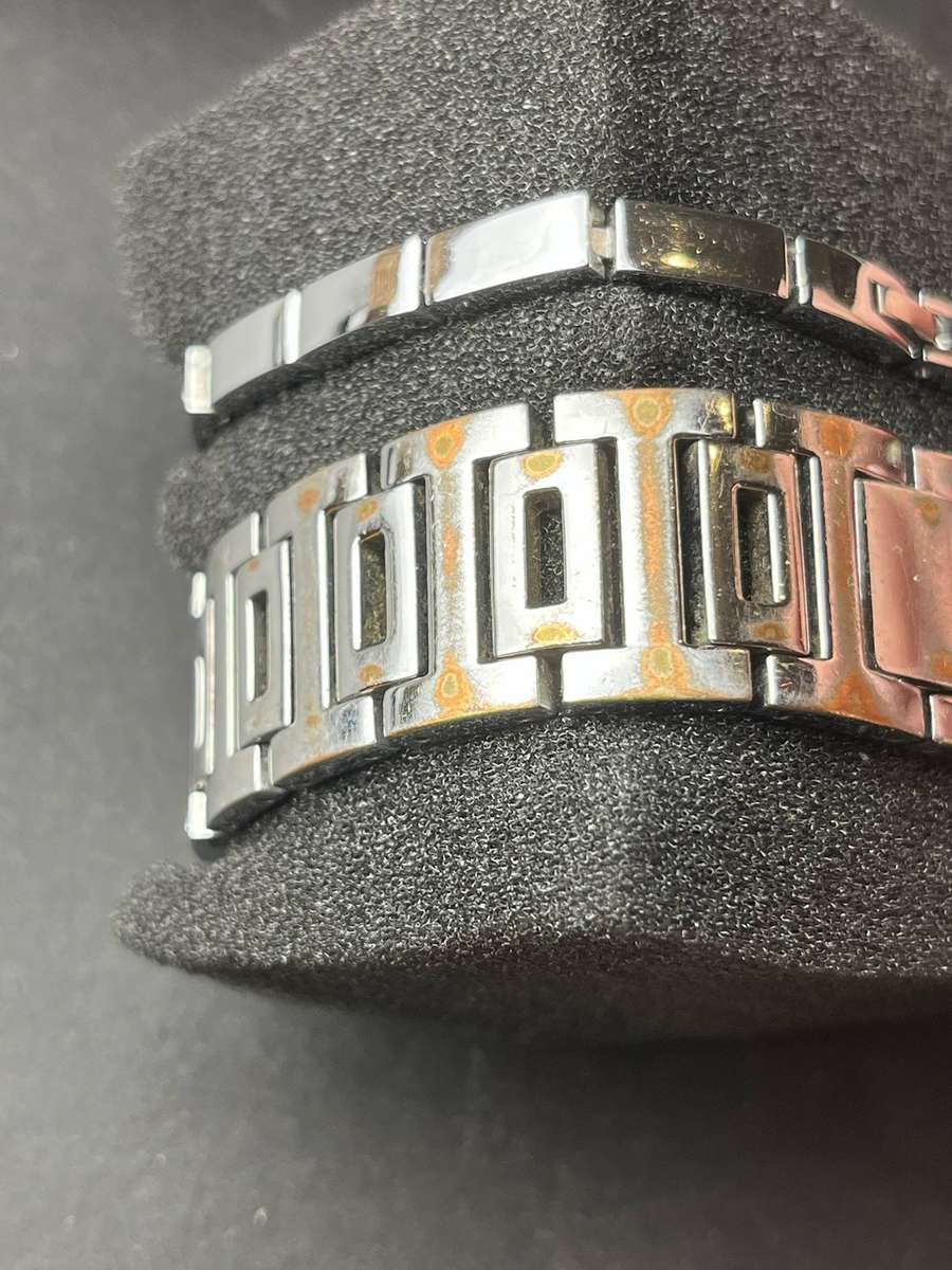  TEMPO Ladies Watch & Bracelet Set  Boxed