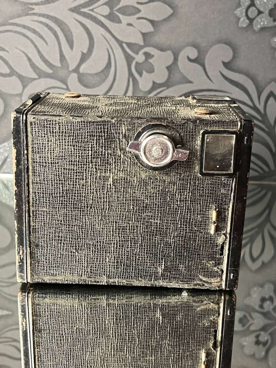Standard-Menis box camera - vintage German collectible