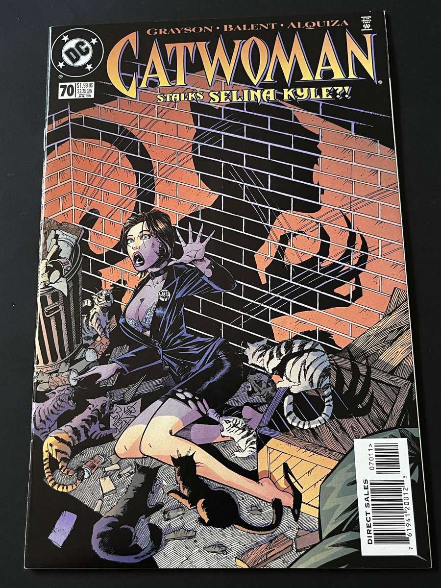  Catwoman #70 (1999)  Who Stalks Selina Kyle?! Cover  DC Comics