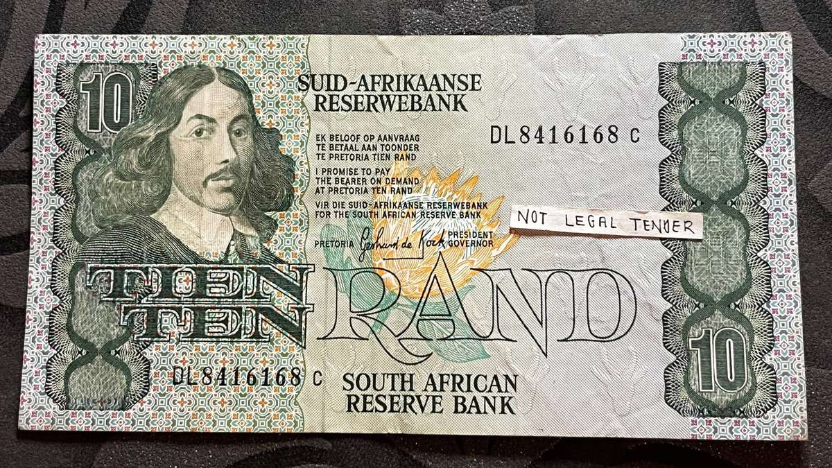 10 Rand Banknote  G de Kock Signature