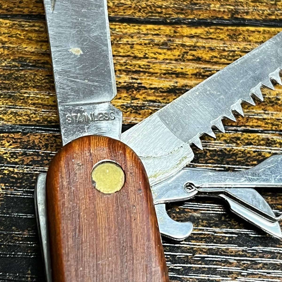 Wood Handle 8-Tool Stainless Steel Multi-Tool Pocket Knife