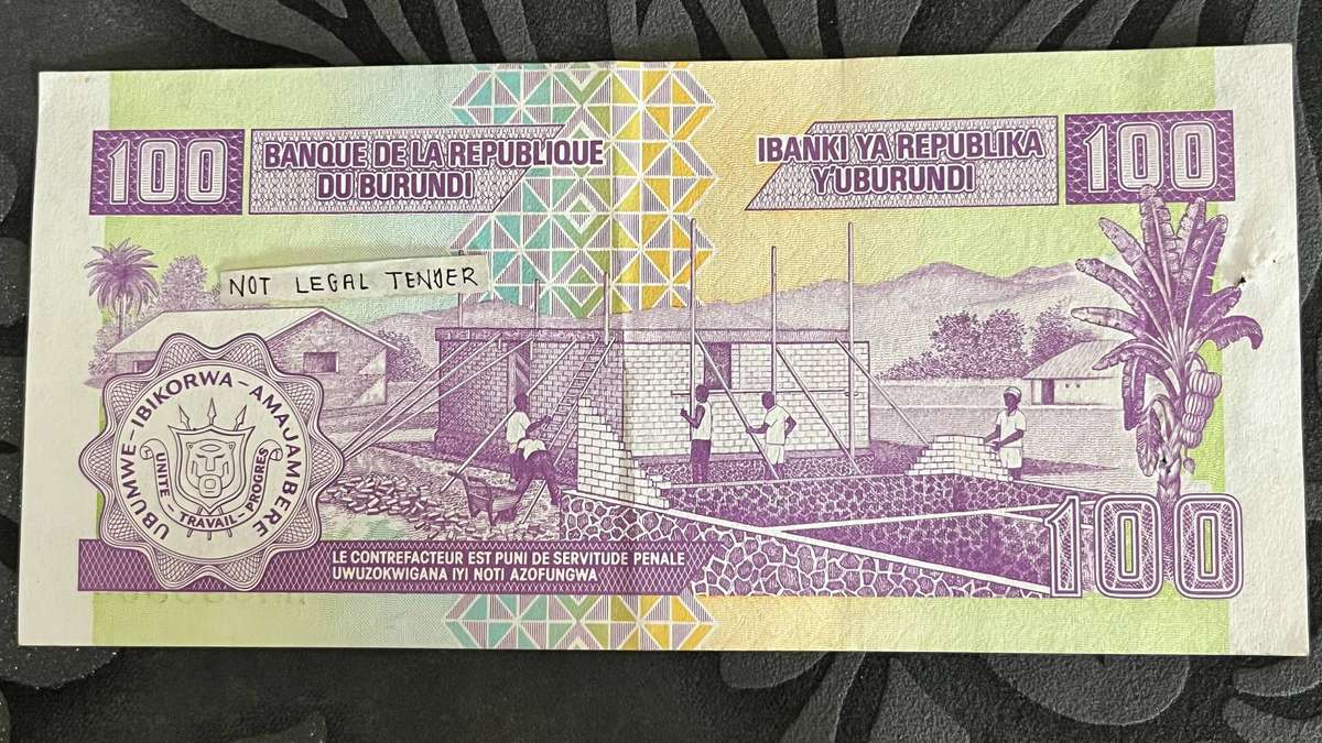 Burundi 100 Francs Banknote 2004