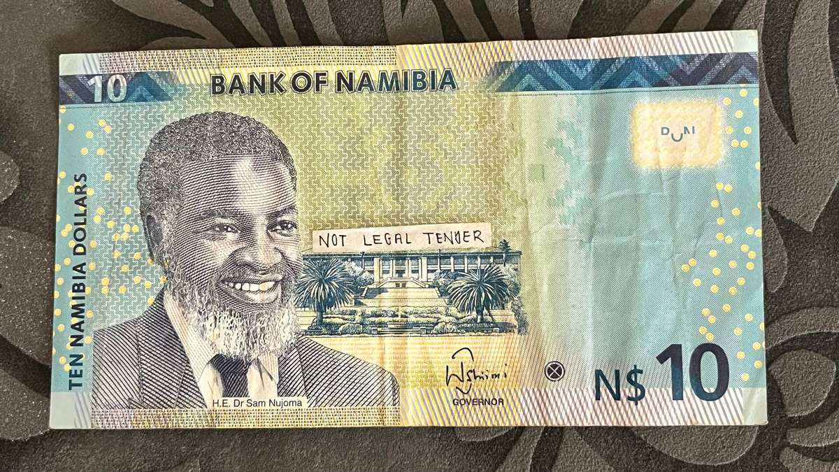 Namibia 10 Dollars Banknote 2015 Sam Nujoma P13