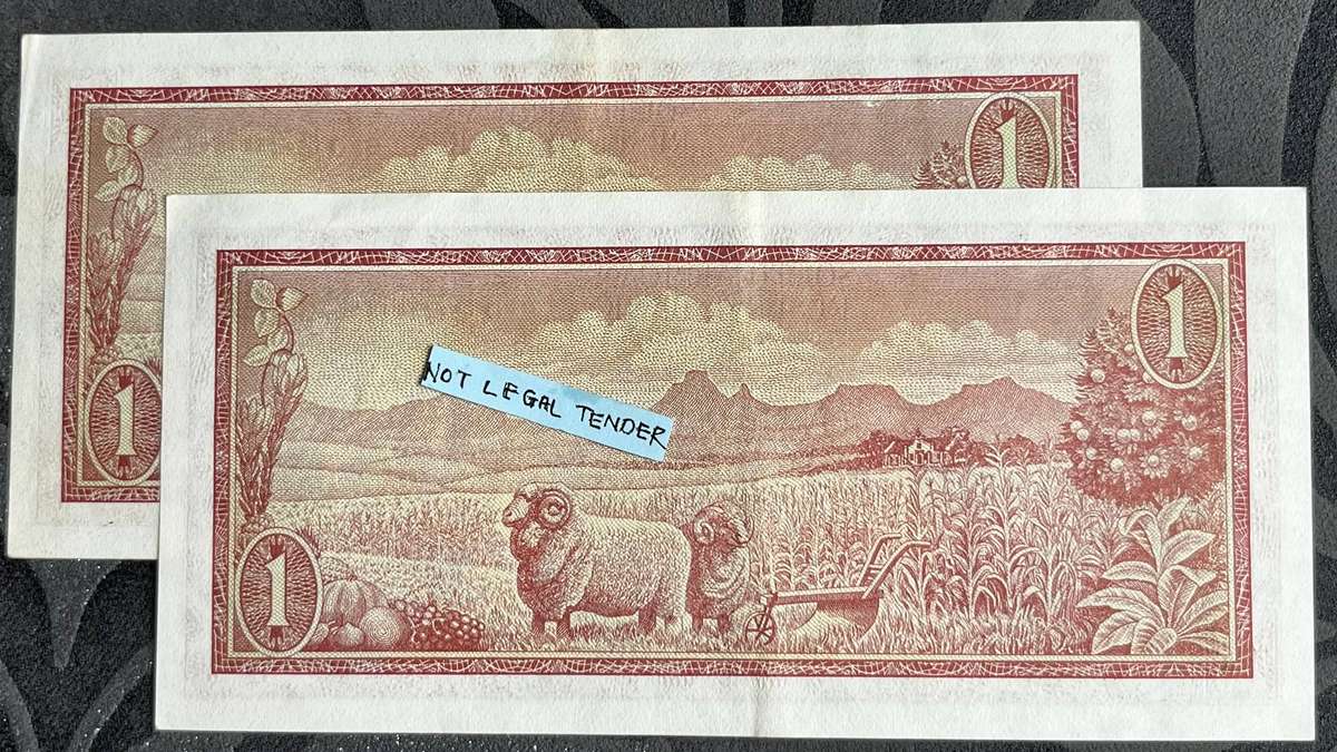 1 Rand Banknotes x 2 (consecutive) TW de Jongh