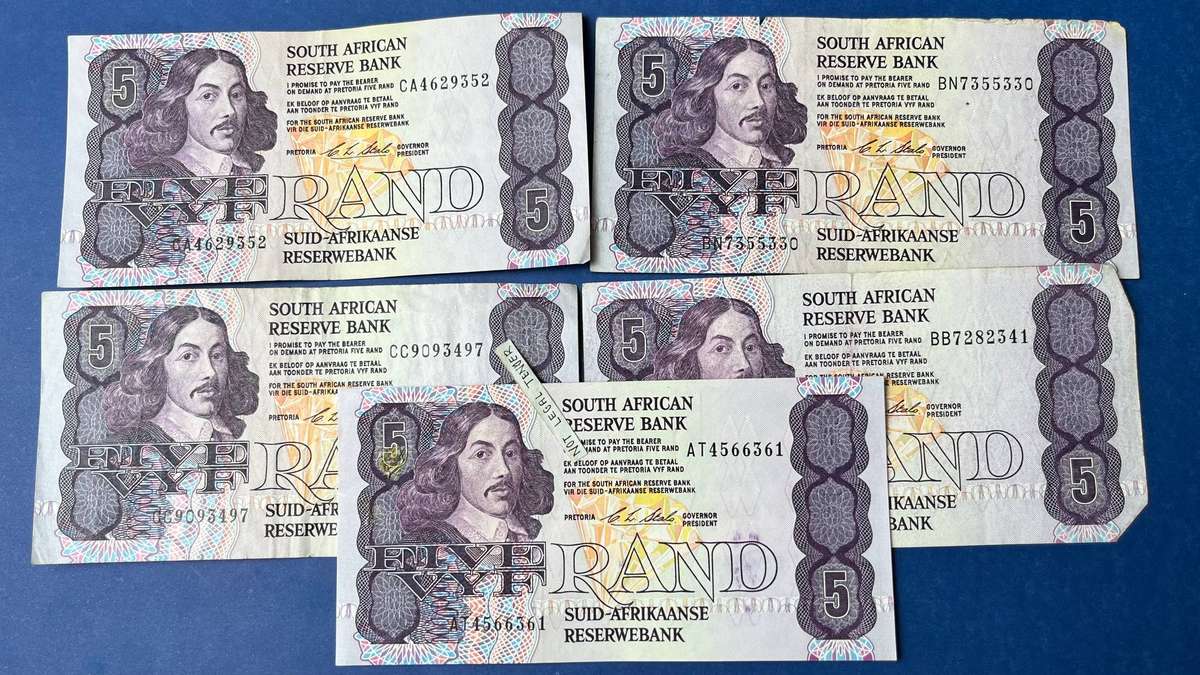 Governor C.L. Stals  5 Rand Banknote Lot (5 Notes)